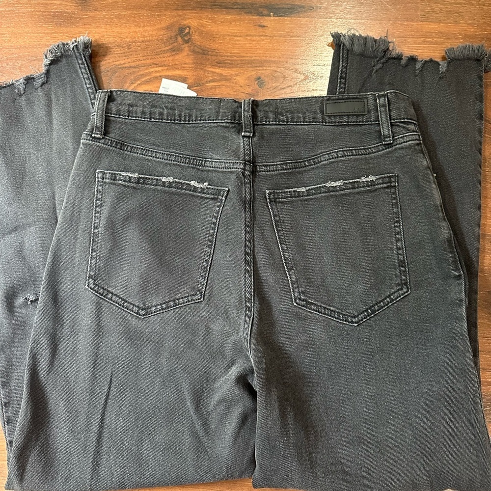 Abercrombie Ultra High Rise Ankle Straight Jeans washed black Sz 8 (29) - Picture 6 of 14